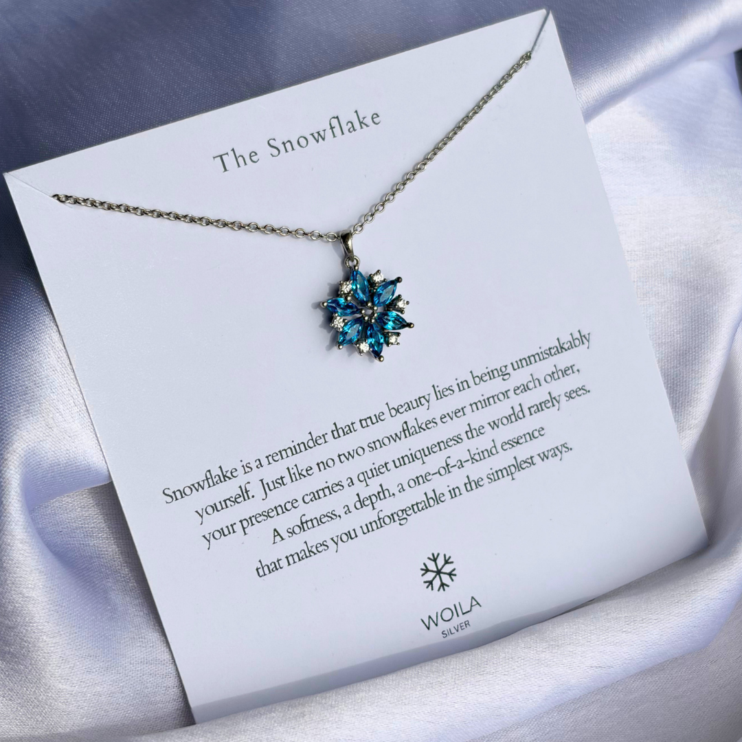 The Snowflake Hues